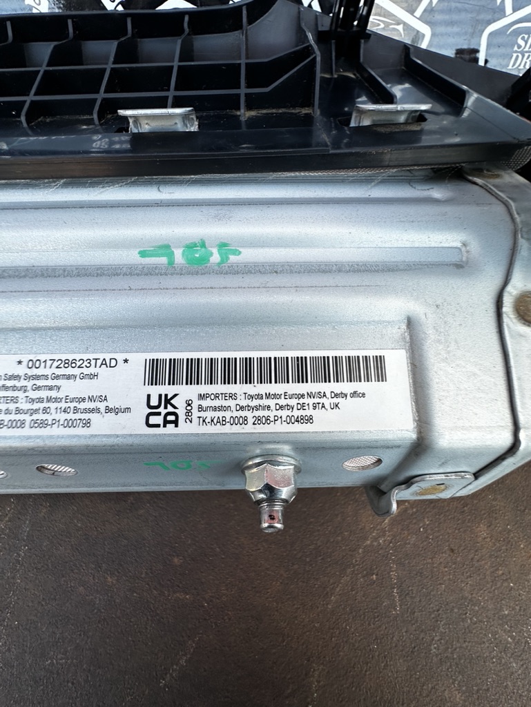 GENUINE TOYOTA HILUX MK8 2016-2025 Kneel Air Bag Lower Dashboard - Image 7