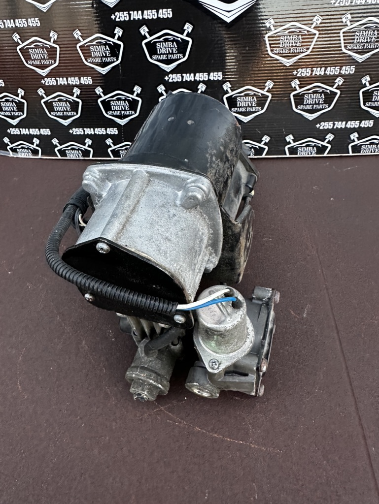 LAND ROVER DISCOVERY 3 L319 2004-2009 Air Suspension Pump - Image 6