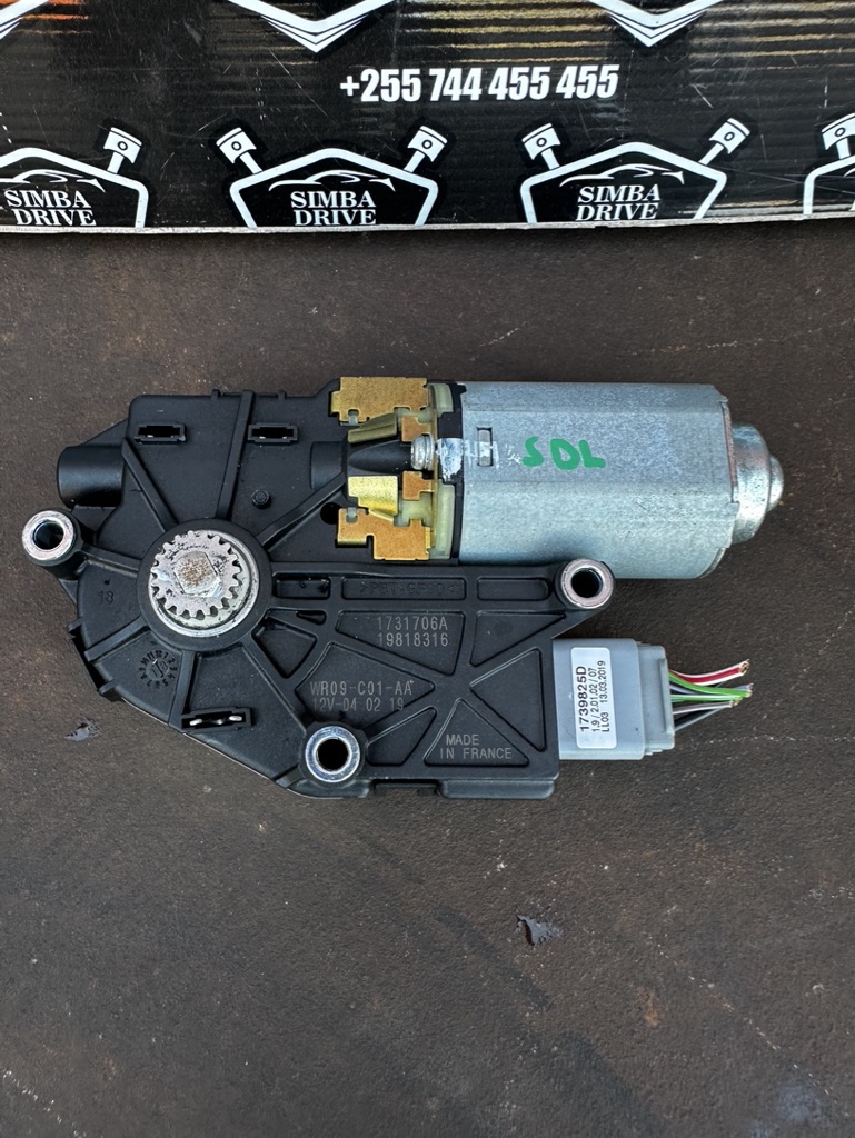 GENUINE LAND ROVER RANGE ROVER VOGUE L405, SPORT L494 2013-2021 Sunroof Motor - Image 3